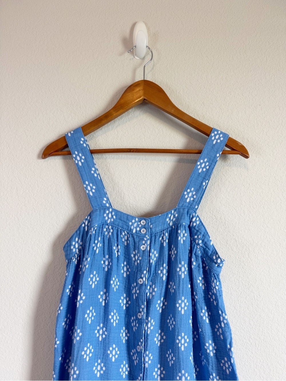 Lake Pajamas Hamptons Blue Regatta Iverse Ikat Print Nightgown Size Medium - Picture 2 of 7